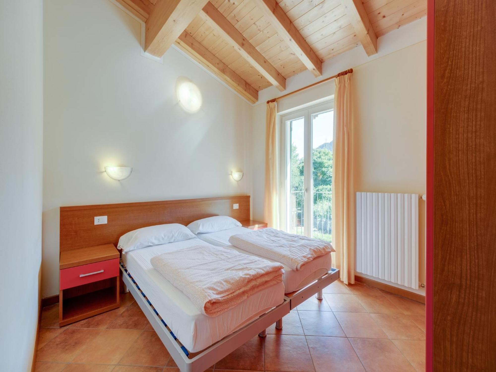 Spacious Apartment In Idro With Shared Pool Crone Kültér fotó