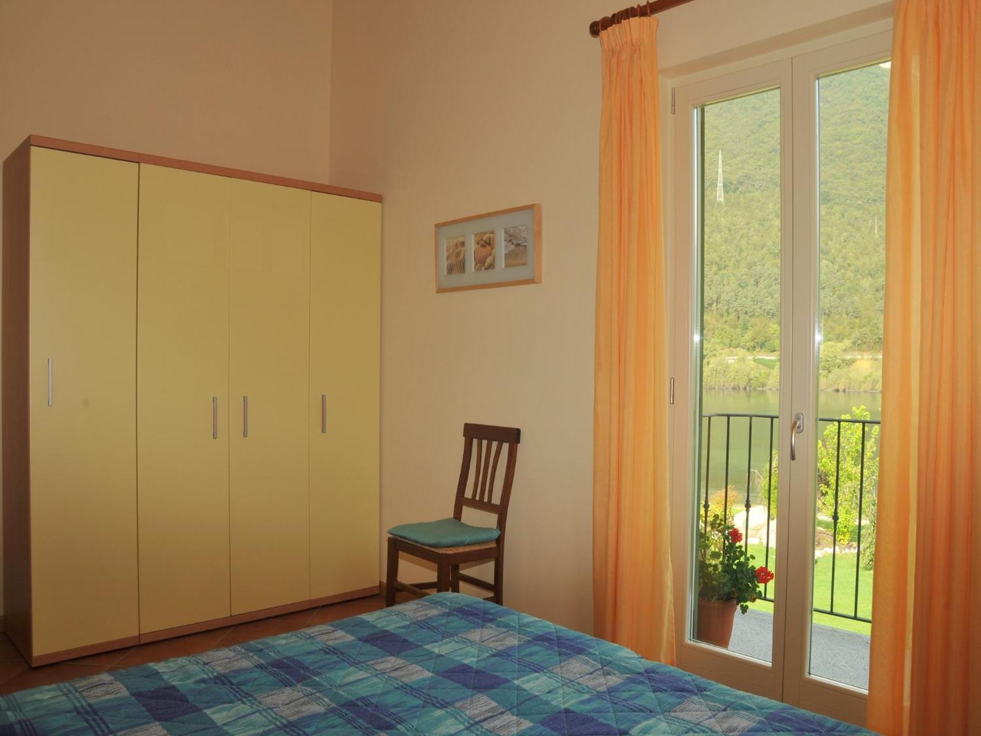 Spacious Apartment In Idro With Shared Pool Crone Kültér fotó