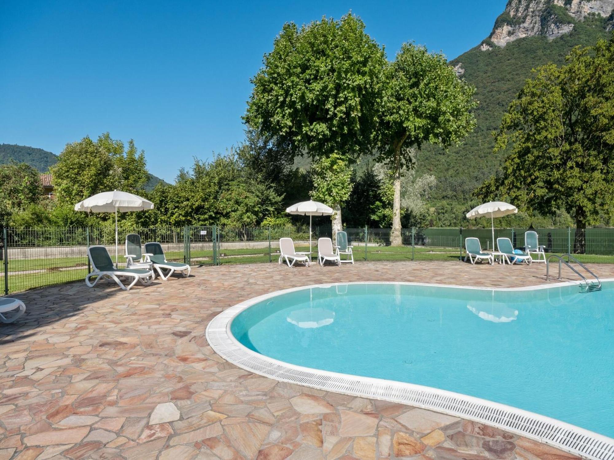 Spacious Apartment In Idro With Shared Pool Crone Kültér fotó